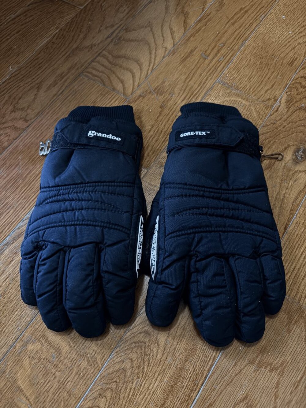 Grandoe Gore-Tex Functional Insulated Winter Ski Gloves Black Men's Medium